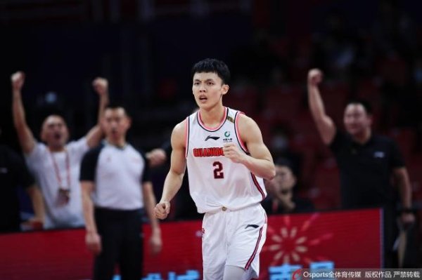 九游娱乐官网 徐杰13+14广东胜四川 胡金秋17分广厦胜江